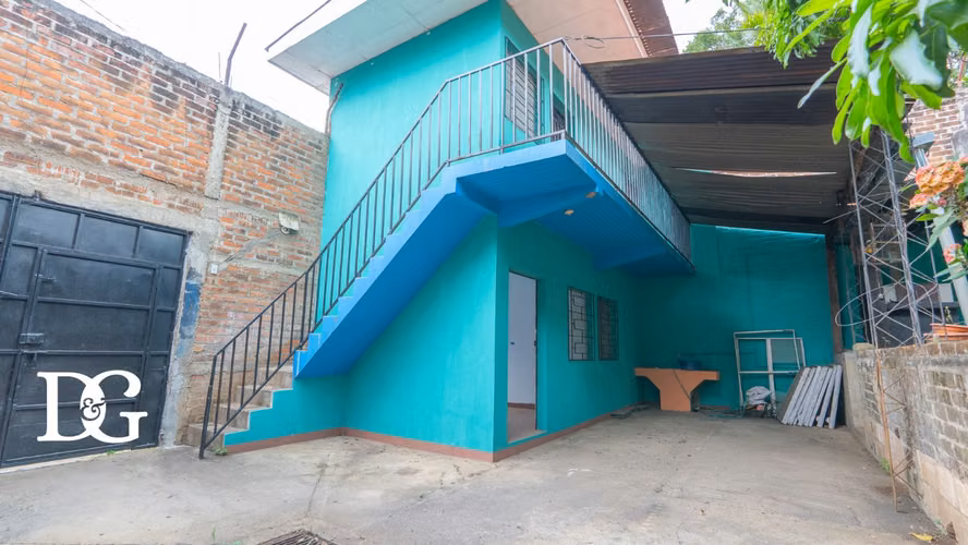 VENDO CASA DE ESQUINA POR EL BYPASS DE AHUACHAPÁN - Imagen 13