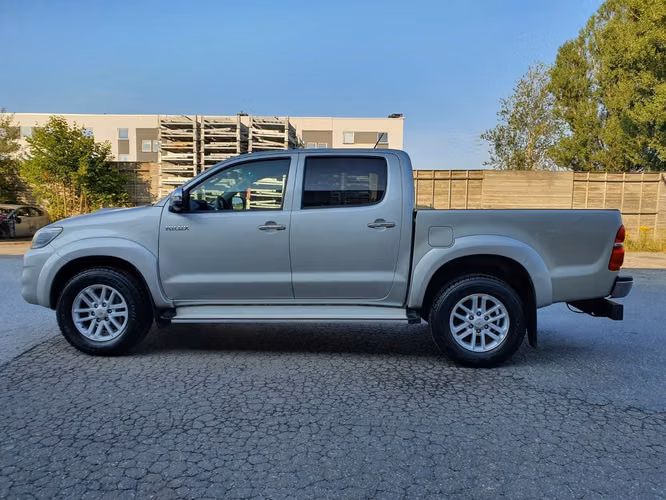 Toyota hlux 