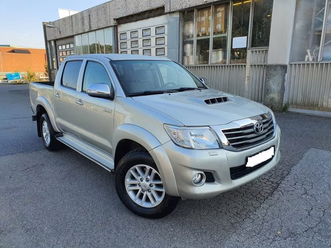 Toyota hlux 