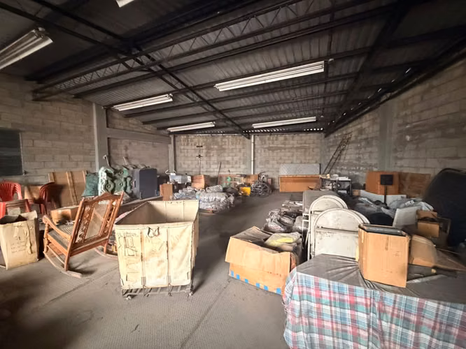  SE VENDE CASA TIPO BODEGA, CENTRO DE SAN SALVADOR, Barrio El Calvario,  ¡Excelente oportunidad de inversión! Ideal pa - Imagen 3