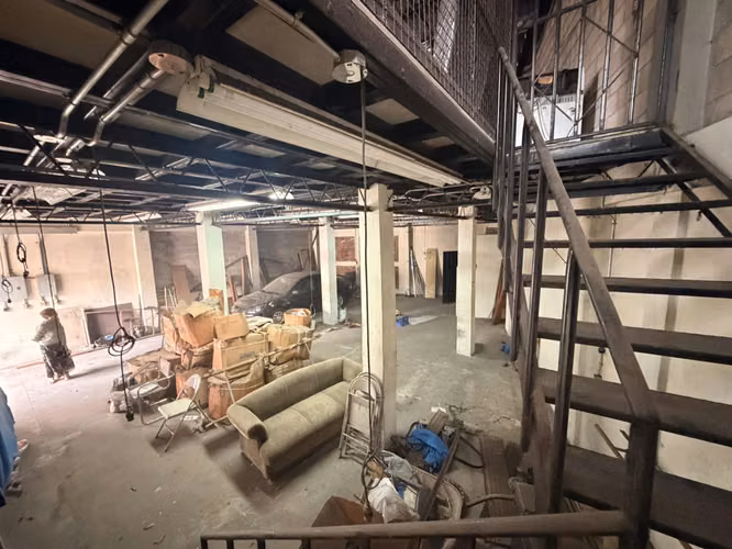  SE VENDE CASA TIPO BODEGA, CENTRO DE SAN SALVADOR, Barrio El Calvario,  ¡Excelente oportunidad de inversión! Ideal pa - Imagen 4