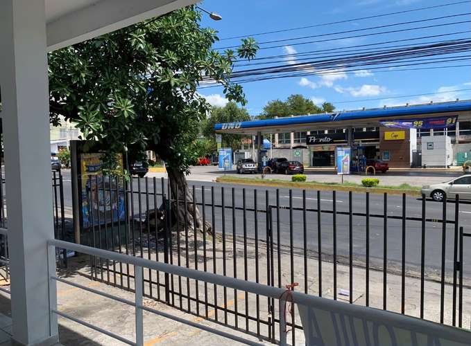 Propiedad Comercial sobre Alameda Roosevelt , Alto Trafico.