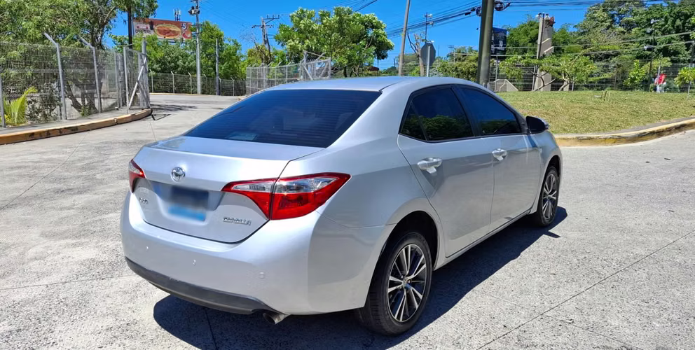 TOYOTA COROLLA DE AGENCIA EXCEL AUTOMOTRIZ SE VE Y SE SIENTE ¡COMO NUEVO! STANDARD