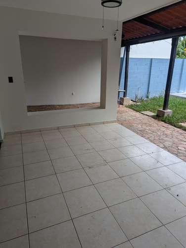 Alquiler de casa en Residencial Miramar (San José billanueva
