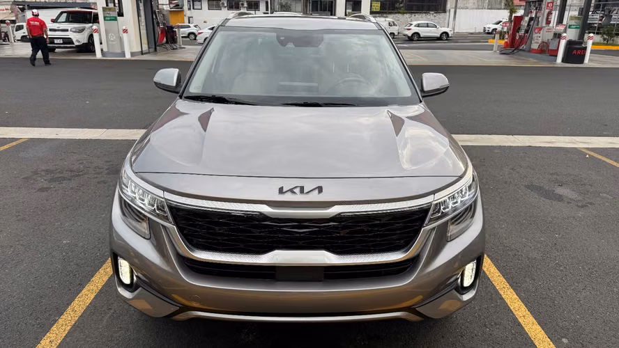 Kia Seltos SX 2023 4WD - Imagen 5