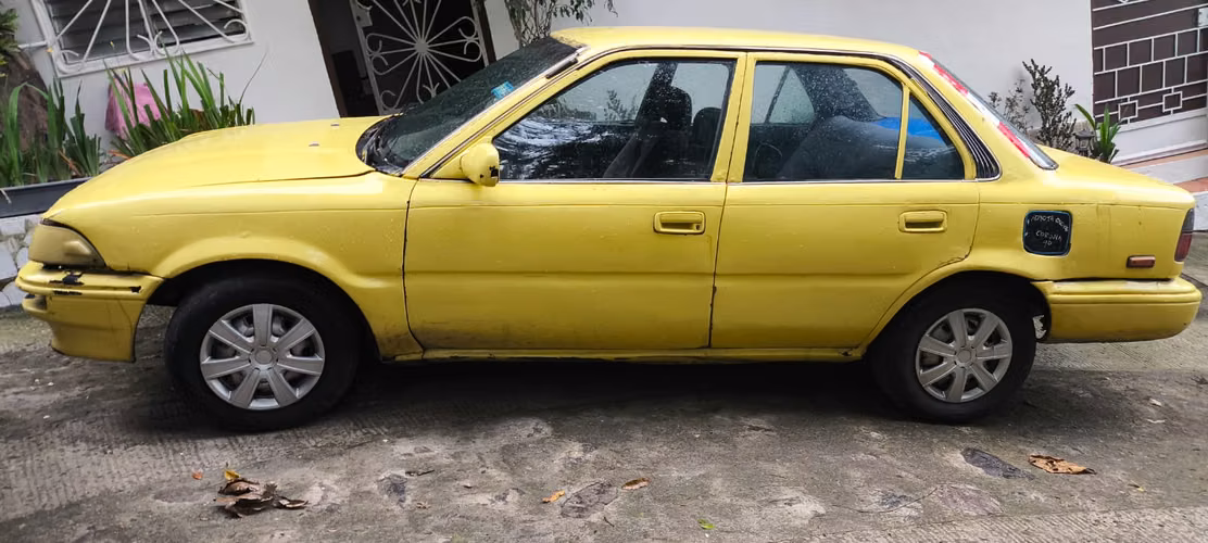 Toyota Corolla 88 - Imagen 5