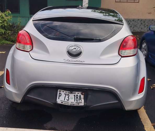 Hyundai veloster 2013