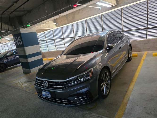 Volkswagen Passat Type R, de agencia_2016. Uso familiar