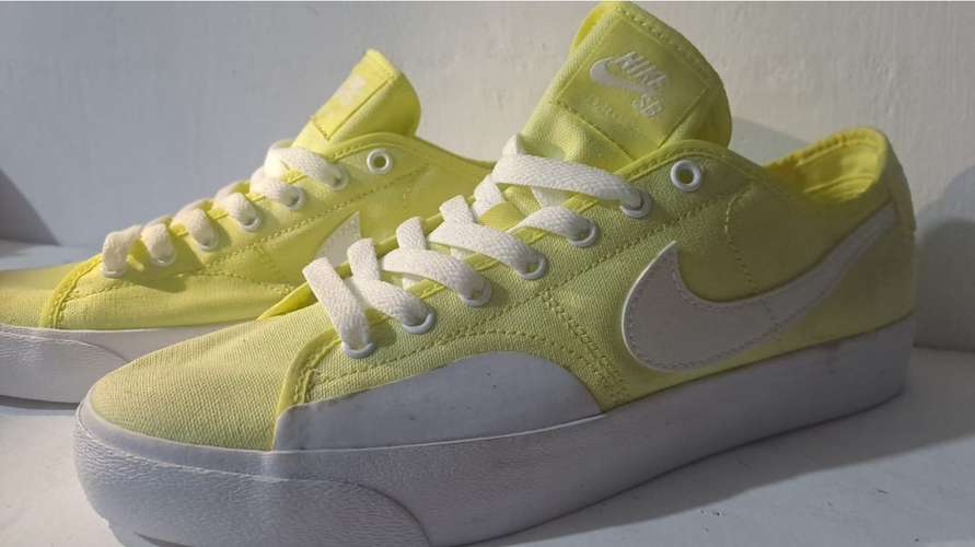 Zapatos Nike & Vans - Imagen 9