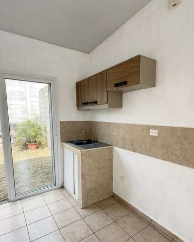 CASA EN ALQUILER — Ciudad Marsella, Quartier 3 - Imagen 2