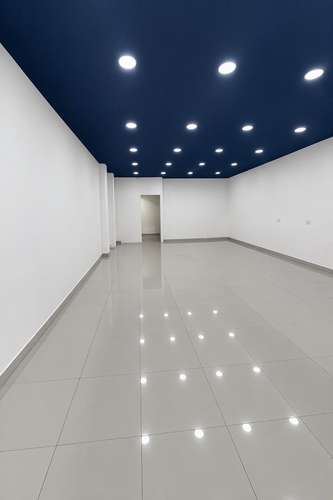 ESPACIO COMERCIAL PREMIUM CC LAS CASCADAS