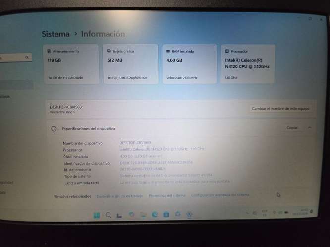 S/V PODEROSA LENOVO  TIPO COMPACTA  IDEAPAD 12.5 PULGADAS  RECIEN ACTUALIZADA  LISTA PARA TRABAJAR