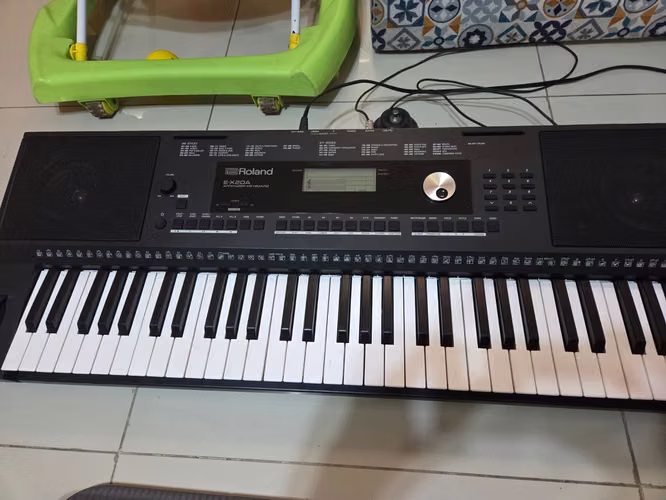 Roland e-x20a piano keyboard teclado 128 polyphony