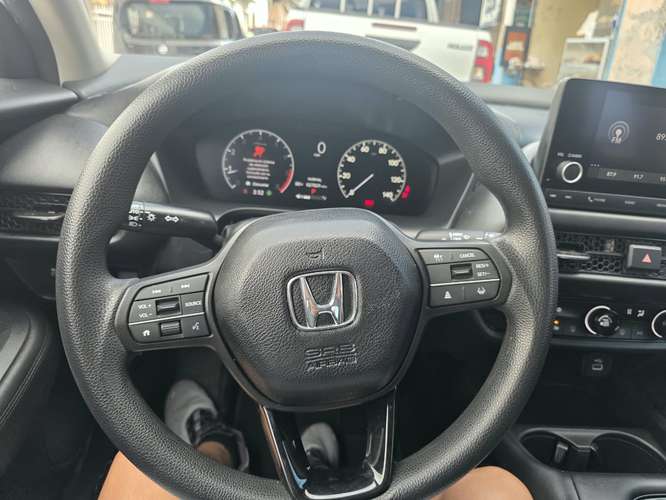 HONDA HR-V 2025 • MOTOR 2.0 27mil millas
