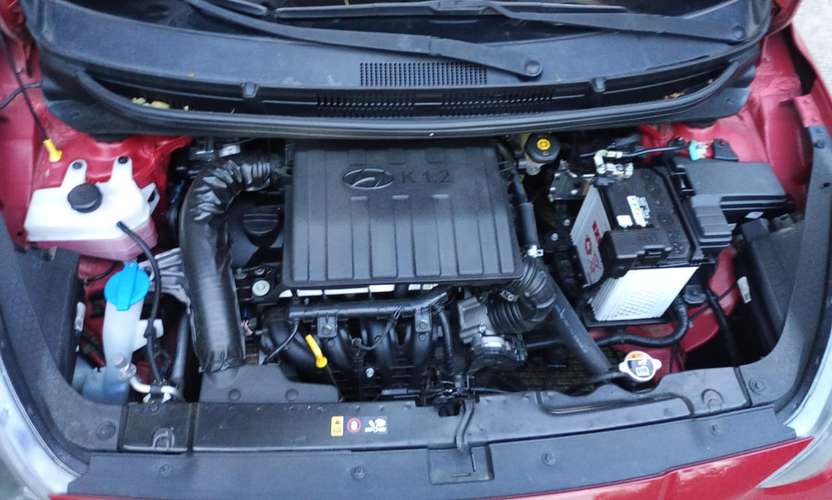 HYUNDAI GRAND I10 DE AGENCIA ESTÁNDAR 2024 