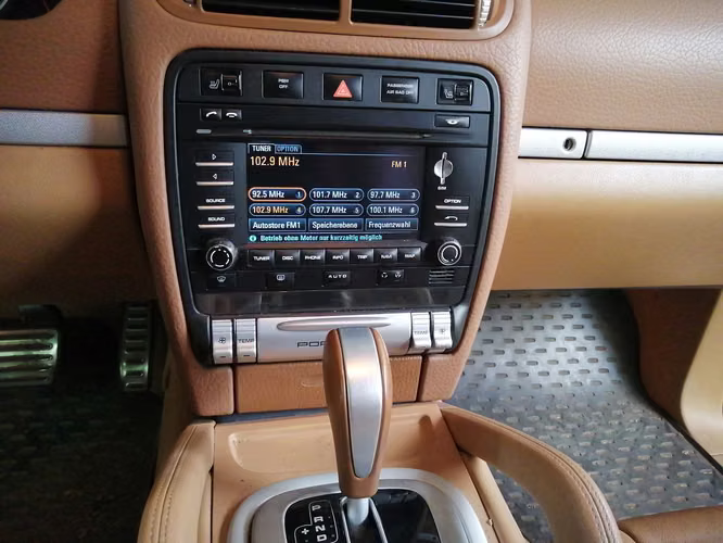 PORSCHE CAYENNE S, 2010  V8 