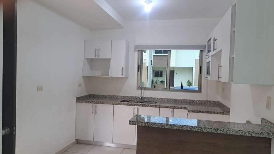 Venta de Casa En Residencial Privado