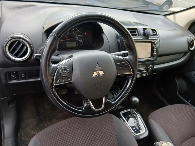 Mitsubishi mirage g4 2020 SE limited edition 