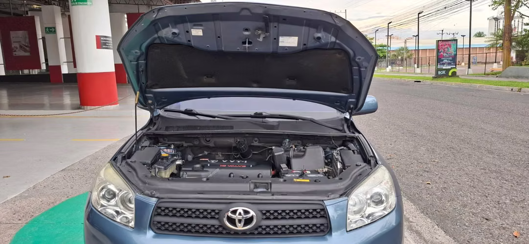 TOYOTA RAV4 DE AGENCIA 4X4 AUTOMÁTICA ATF ¡IMPECABLE! 