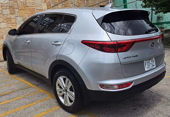 con placas - Imagen 3
