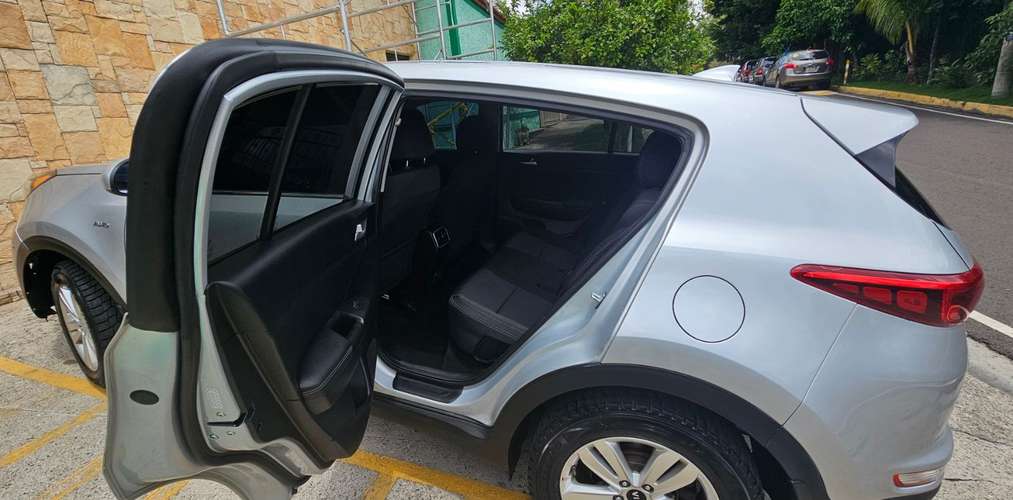 con placas - Imagen 4
