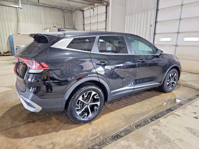 KIA SPORTAGE EX 2023