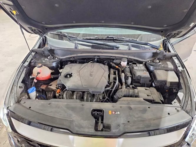 KIA SPORTAGE EX 2023