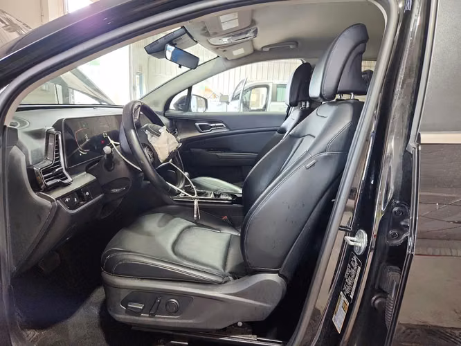 KIA SPORTAGE EX 2023