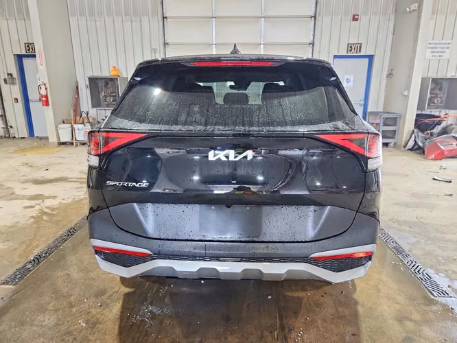 KIA SPORTAGE EX 2023