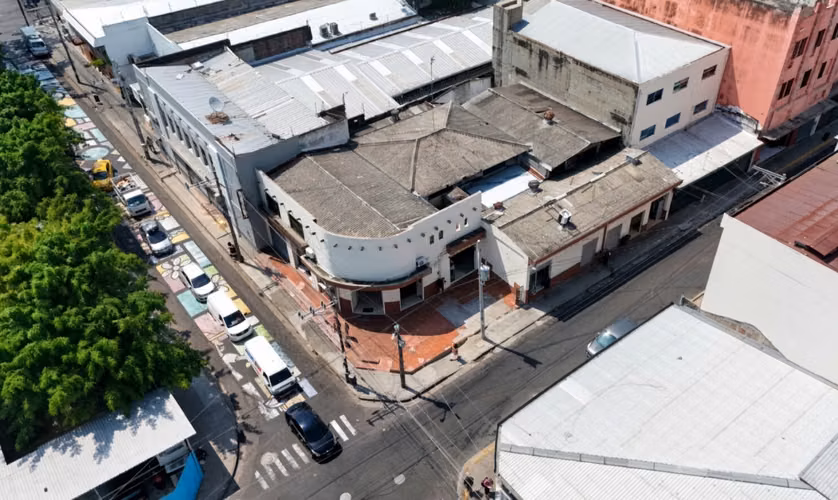 Edificio Plaza Comercial Centro Historico