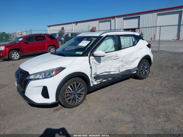 NISSAN KICKS SV 2021