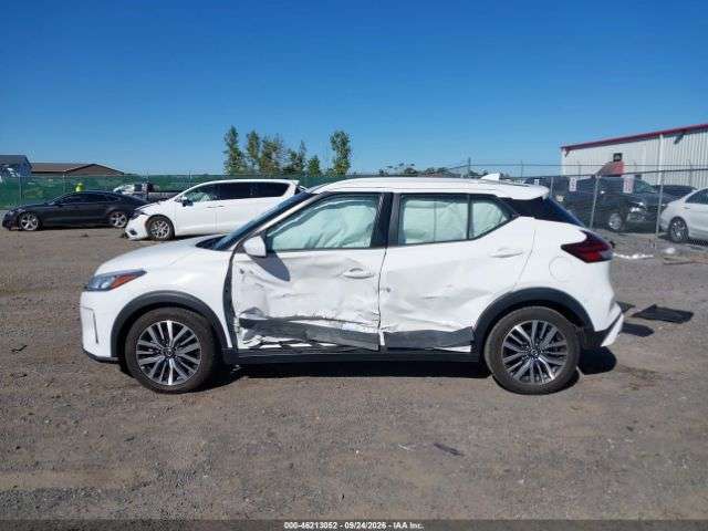 NISSAN KICKS SV 2021
