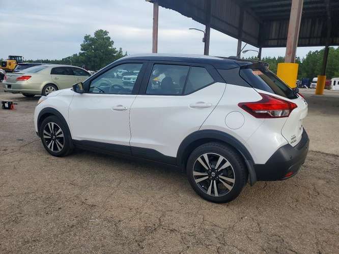 NISSAN KICKS SV 2020 - Imagen 6