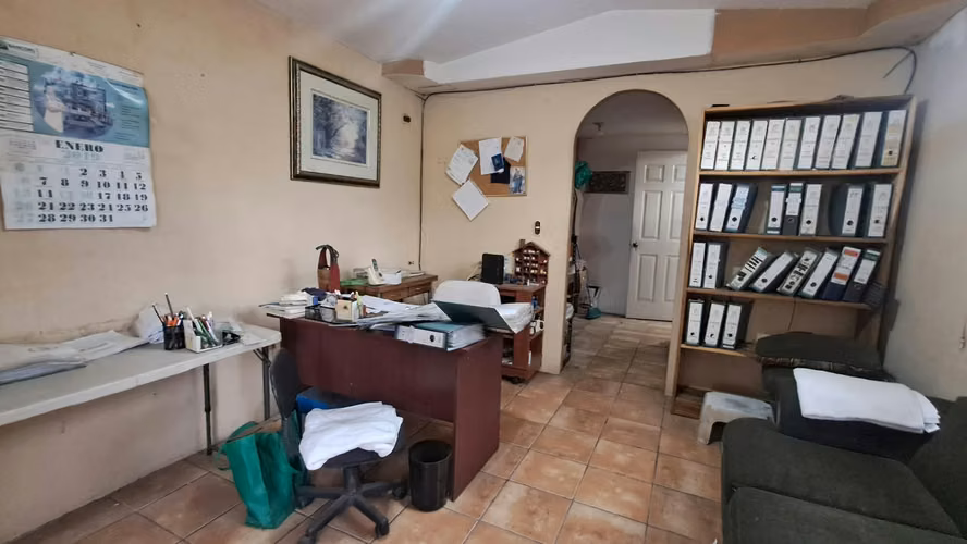 Venta de Casa 2 niveles en Condominio VIlla Carmela, Calle el Progreso, Mejicanos, SS - Imagen 4