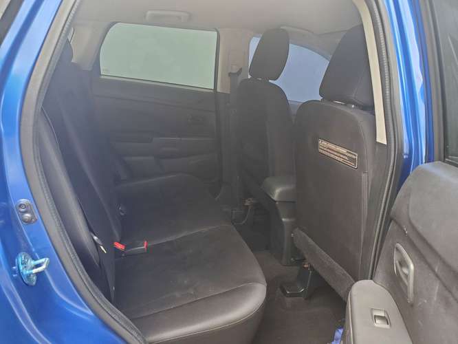 Mitsubishi Outlander Sport  - Imagen 8