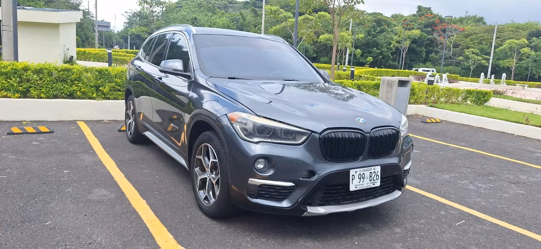 BMW X1 2017 XDRIVE 4X2 VERSION FULL