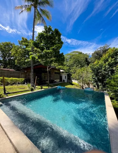 Rancho de playa en venta, Playa El Zonte, La Libertad - Imagen 13