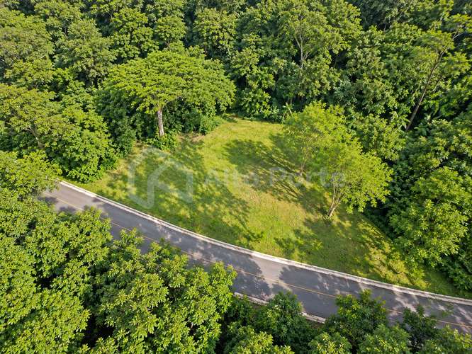 Venta de terreno en Santa Tecla