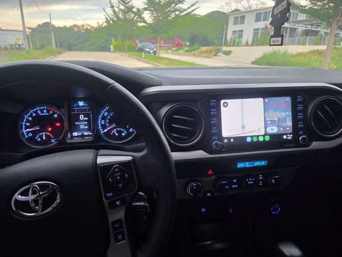 Tacoma 2021 4x4 sr5 
