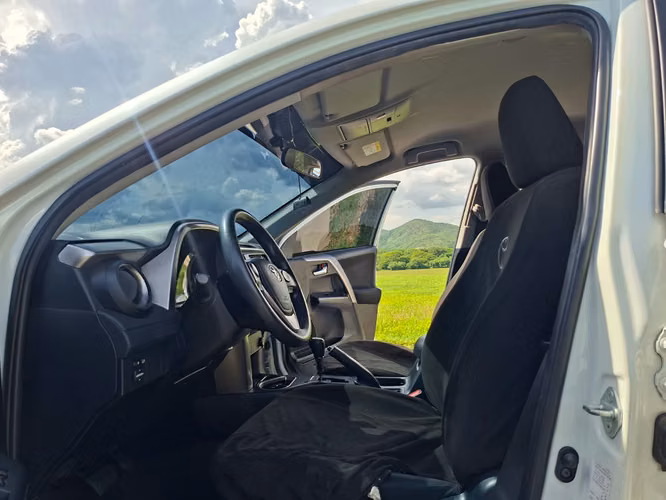 TOYOTA RAV 4 2018 DE AGENCIA