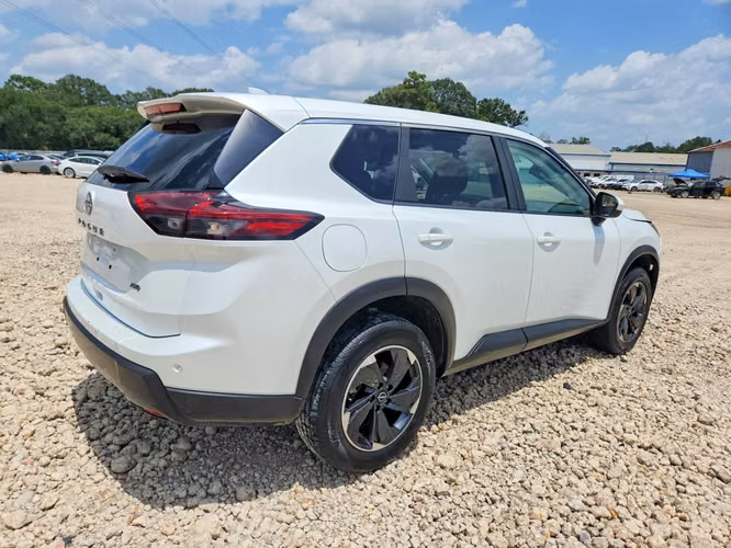 nissan rogue turbo 1.5 4X4