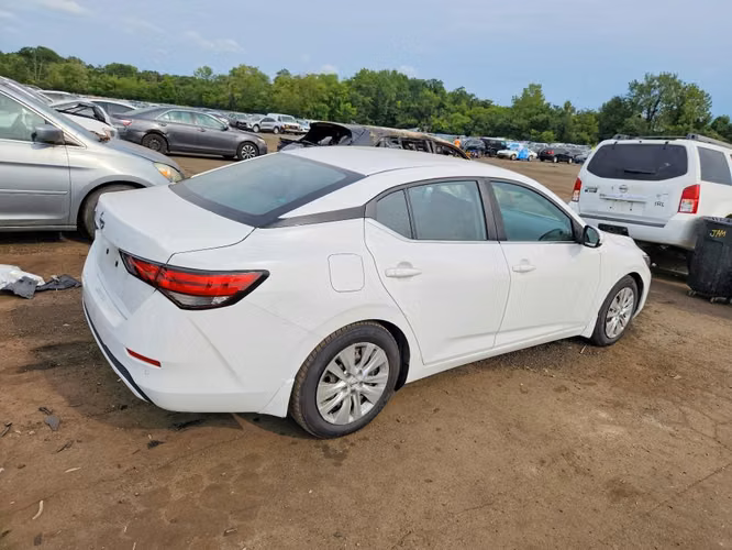 nissan sentra 2020