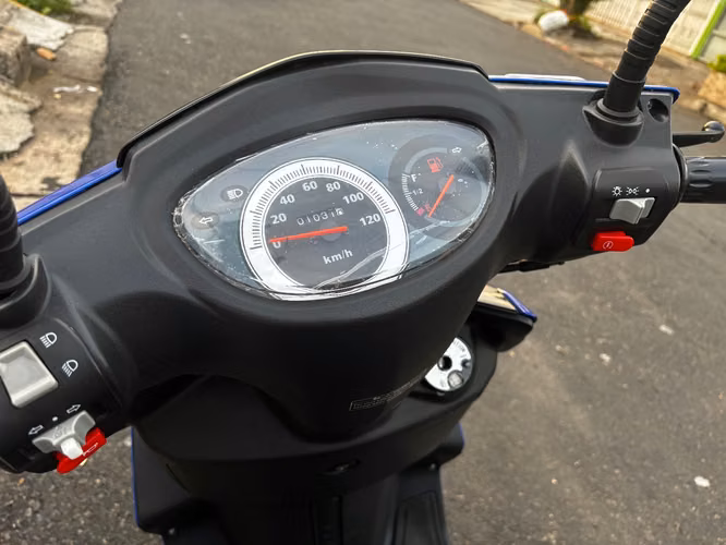 Moto Freedom Vespa año 2025 