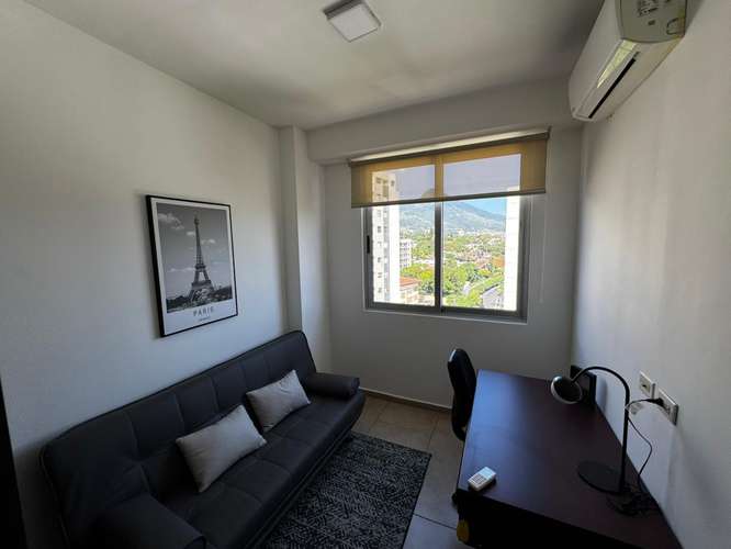 SE ALQUILA APARTAMENTO TORRE 21 SAN BENITO, AMUEBLADO, tiene 117.3 Mts2 Consta de: . Sala Comedor . Baño social . Cocina - Imagen 5