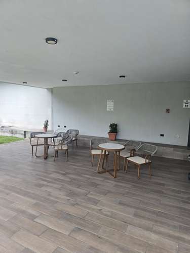 Apartamento de lujo en Park Tower | Alquiler $1,500 Vacío o $1,800 Amueblado - Imagen 12
