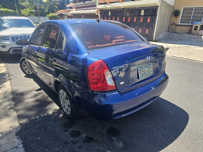 $3475 neg. HYUNDAI ACCENT 2009 Automático motor$3475 neg. HYUNDAI ACCENT 2009 Automático