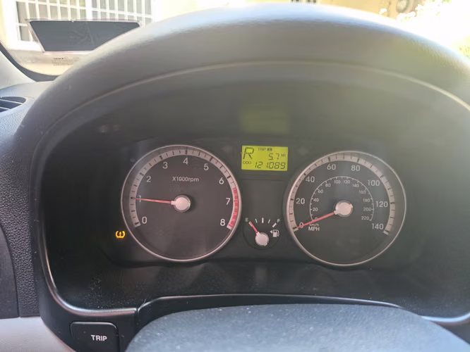 $3475 neg. HYUNDAI ACCENT 2009 Automático motor$3475 neg. HYUNDAI ACCENT 2009 Automático