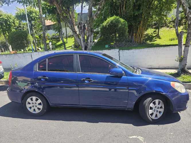 $3475 neg. HYUNDAI ACCENT 2009 Automático motor$3475 neg. HYUNDAI ACCENT 2009 Automático