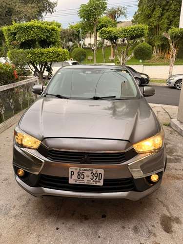 $9800 NEG . MITSUBISHI OUTLANDER SPORT 2019 4x2 Motor 2.0 MIVEC  - Imagen 3