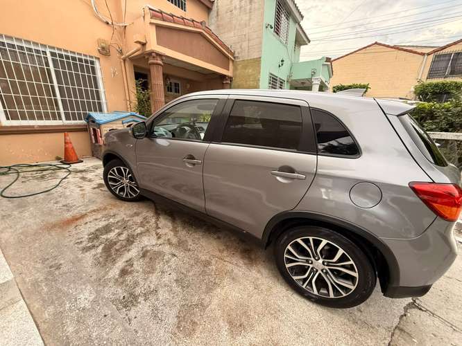 $9800 NEG . MITSUBISHI OUTLANDER SPORT 2019 4x2 Motor 2.0 MIVEC  - Imagen 9